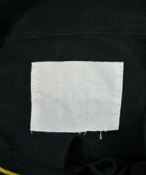 BASE MARK เสื้อกันหนาว