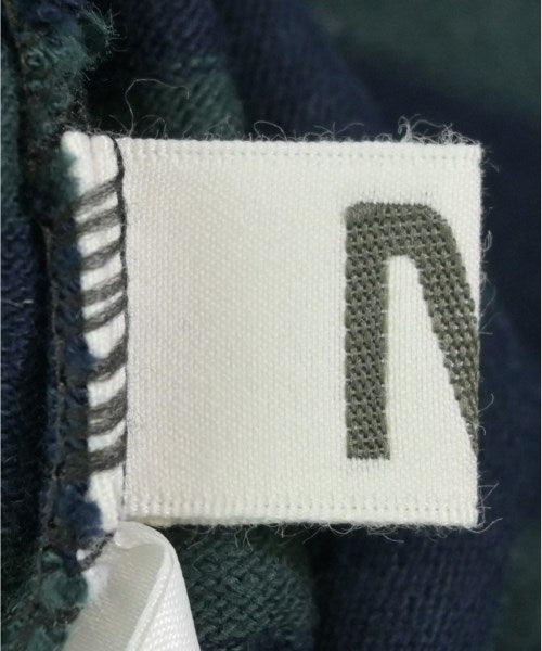M TO R เสื้อยืด/เสื้อท็อปส์