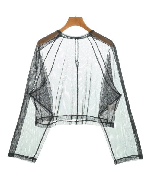 M TO R เสื้อยืด/เสื้อท็อปส์