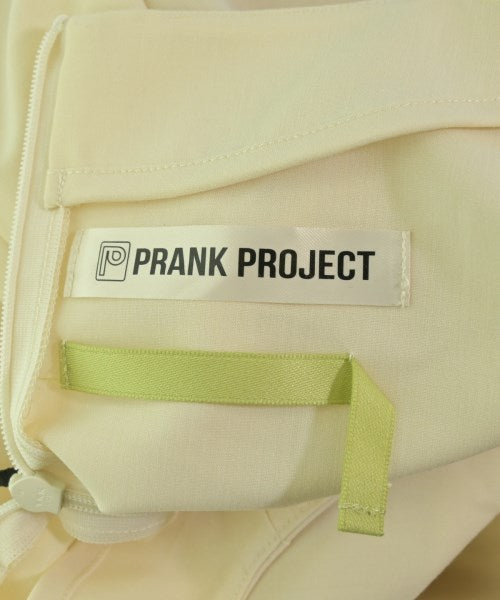 PRANK PROJECT เสื้อสตรี