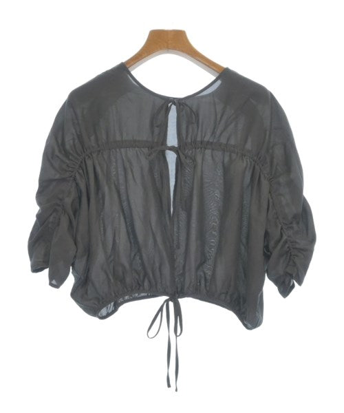 LB.03 Section เสื้อลำลอง