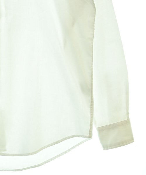 LB.03 Section เสื้อลำลอง