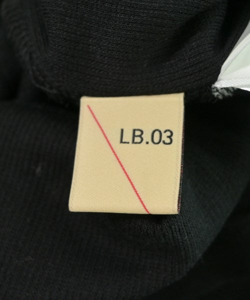 LB.03 Section เสื้อสายเดี่ยว
