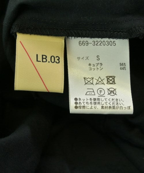 LB.03 Section เสื้อสตรี