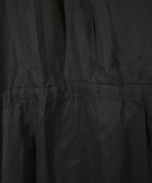 LB.03 Section เสื้อสตรี