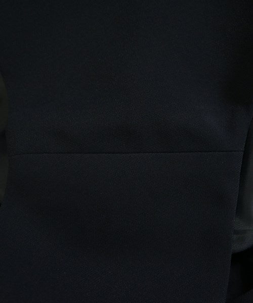 LB.03 Section เสื้อกั๊ก