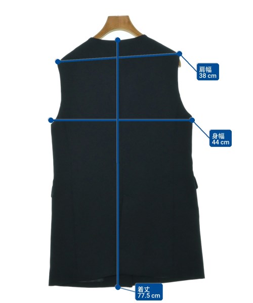 LB.03 Section เสื้อกั๊ก