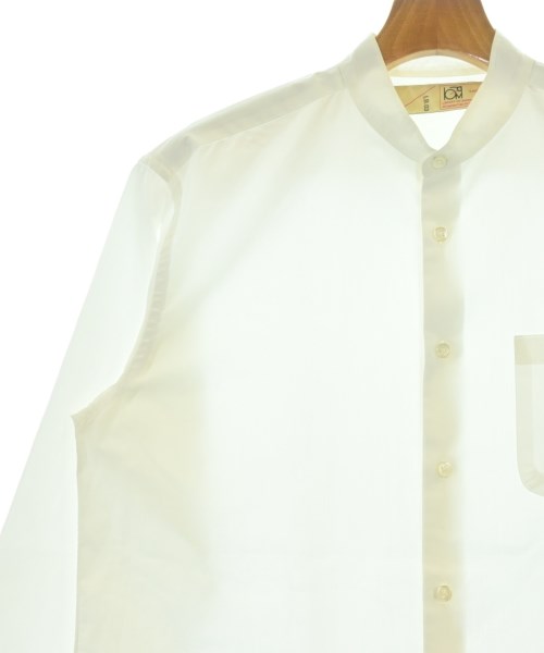 LB.03 Section เสื้อลำลอง