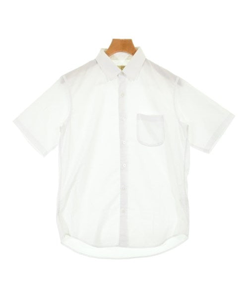 LB.03 Section เสื้อลำลอง