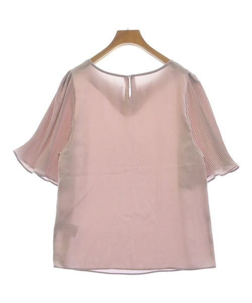 LB.04 เสื้อสตรี