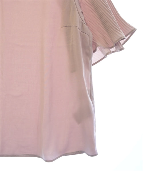 LB.04 เสื้อสตรี