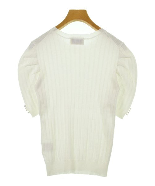 LB.04 เสื้อกันหนาว