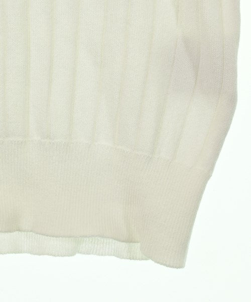 LB.04 เสื้อกันหนาว