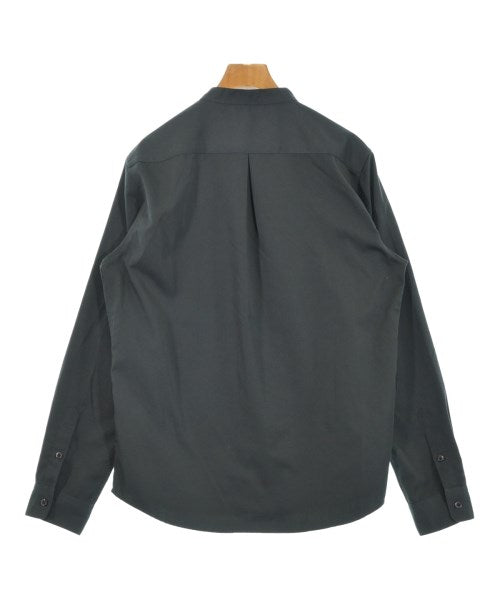 LB.04 เสื้อลำลอง