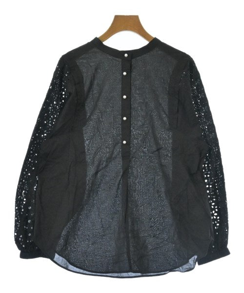 LB.04 เสื้อลำลอง