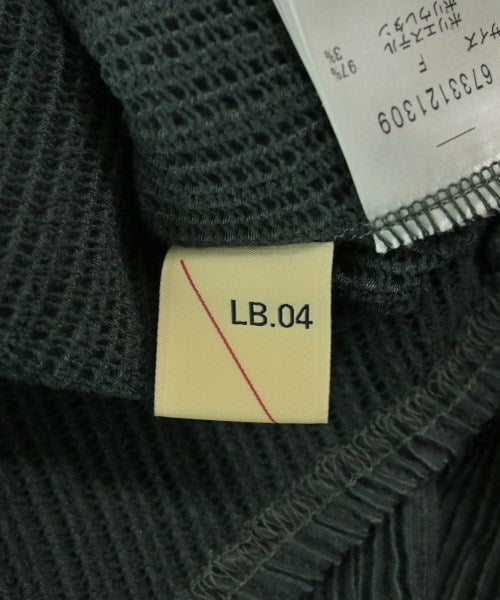 LB.04 เสื้อกันหนาว