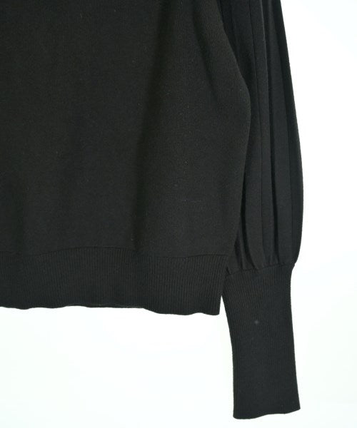 LB.04 เสื้อกันหนาว