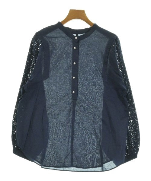 LB.04 เสื้อสตรี