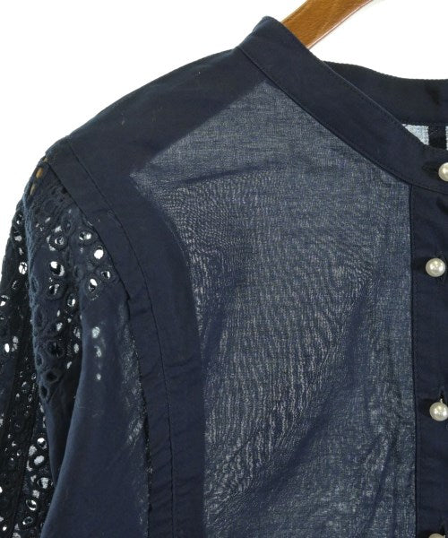 LB.04 เสื้อสตรี