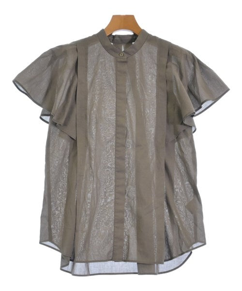LB.04 เสื้อสตรี