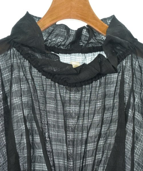 HOUGA เสื้อสตรี