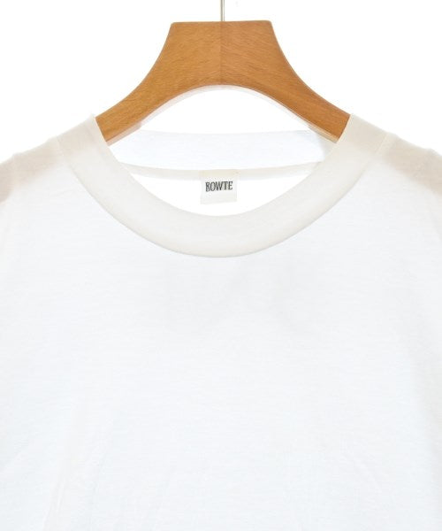 BOWTE เสื้อยืด/เสื้อท็อปส์