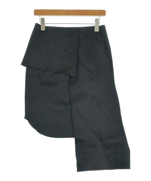 BOWTE กระโปรงยาวถึงเข่า