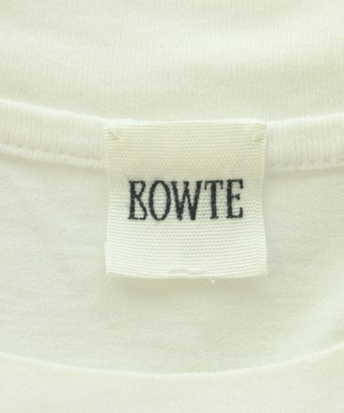 BOWTE เสื้อยืด/เสื้อท็อปส์
