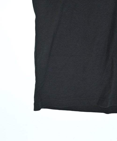 BOWTE เสื้อยืด/เสื้อท็อปส์