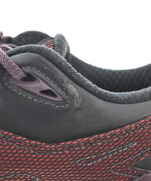 ASICS NOVALIS รองเท้าผ้าใบ