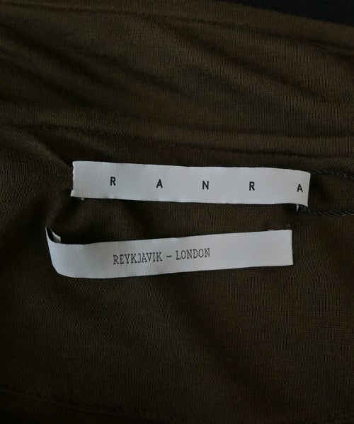 RANRA เสื้อยืด/เสื้อท็อปส์